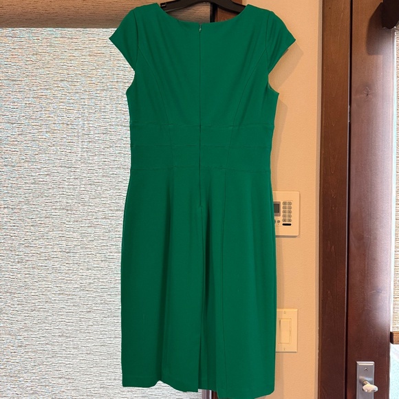 White House Black Market - Emerald Green , Lined Dress W Size 6 - Picture 2 of 11